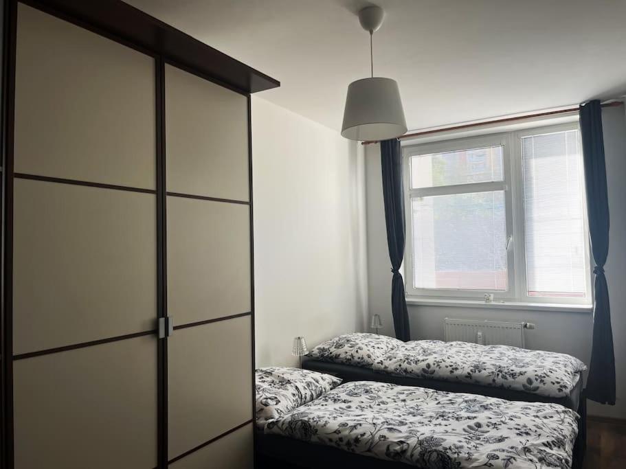 Praha 5 Barrandov- Apartman Daniela المظهر الخارجي الصورة