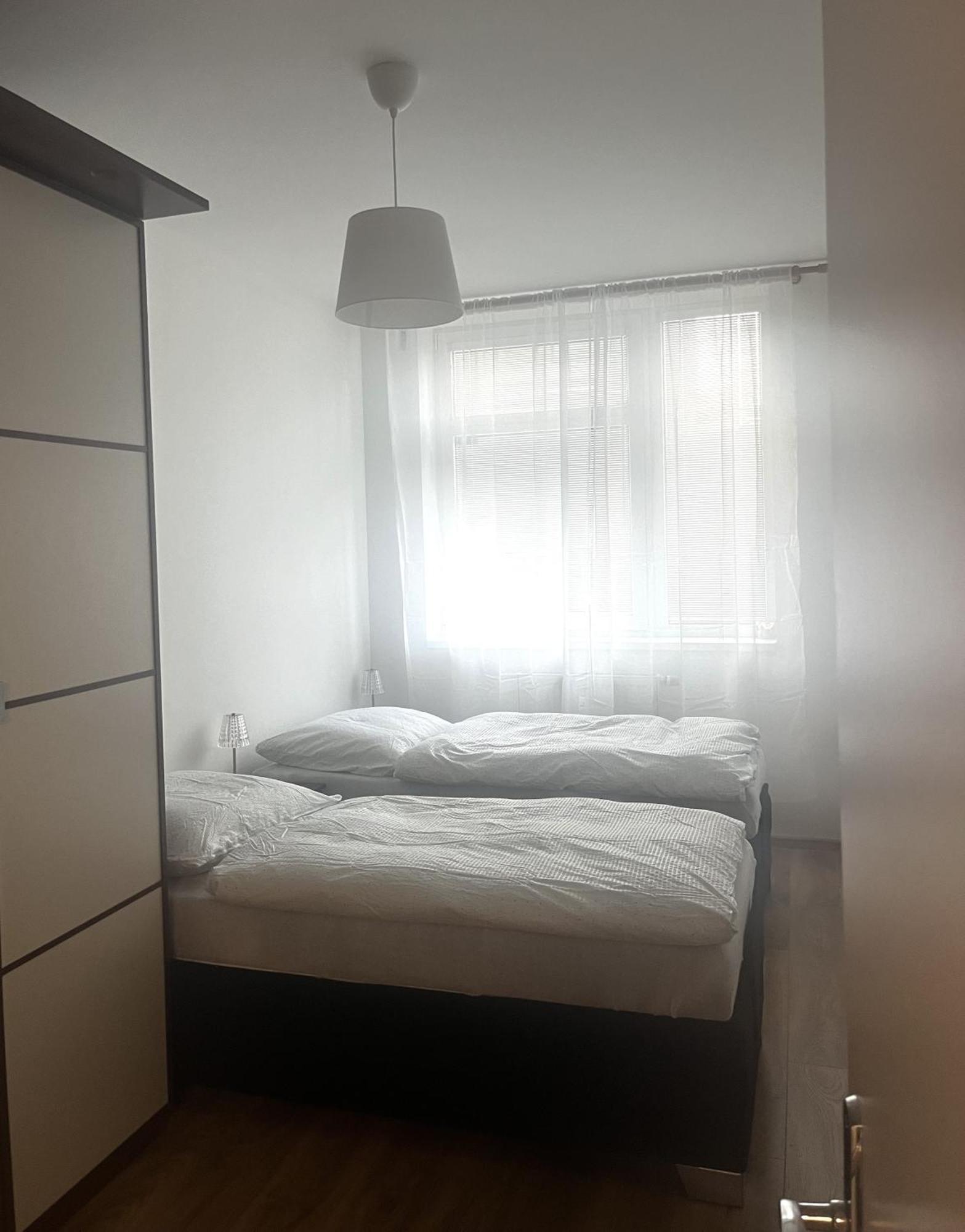 Praha 5 Barrandov- Apartman Daniela المظهر الخارجي الصورة